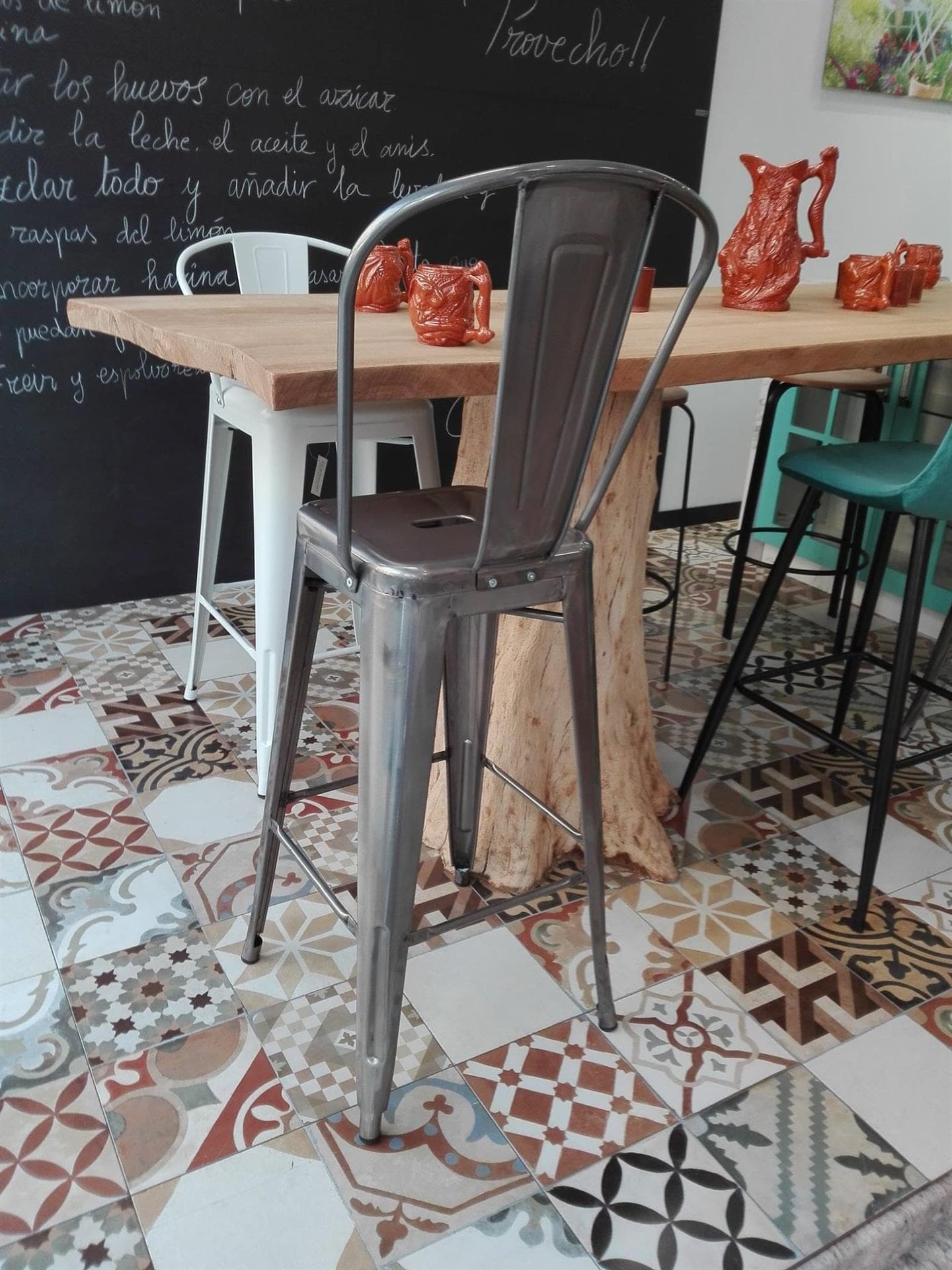 Mesas y sillas de cocina en Betanzos